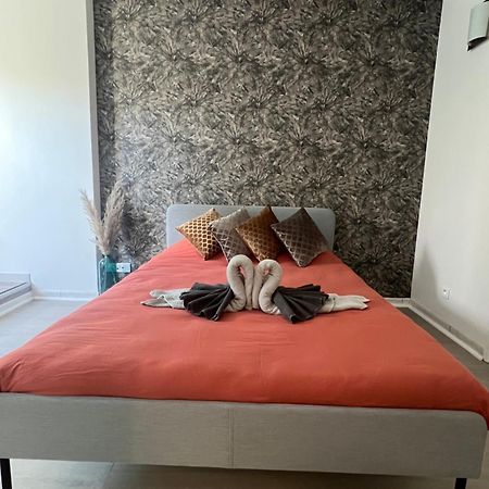 House Of Spa Privatif - Jaccuzi Et Sauna Livry-Gargan Extérieur photo
